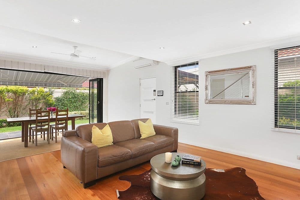 87 Beach Road, North Bondi - Thumbnail 3