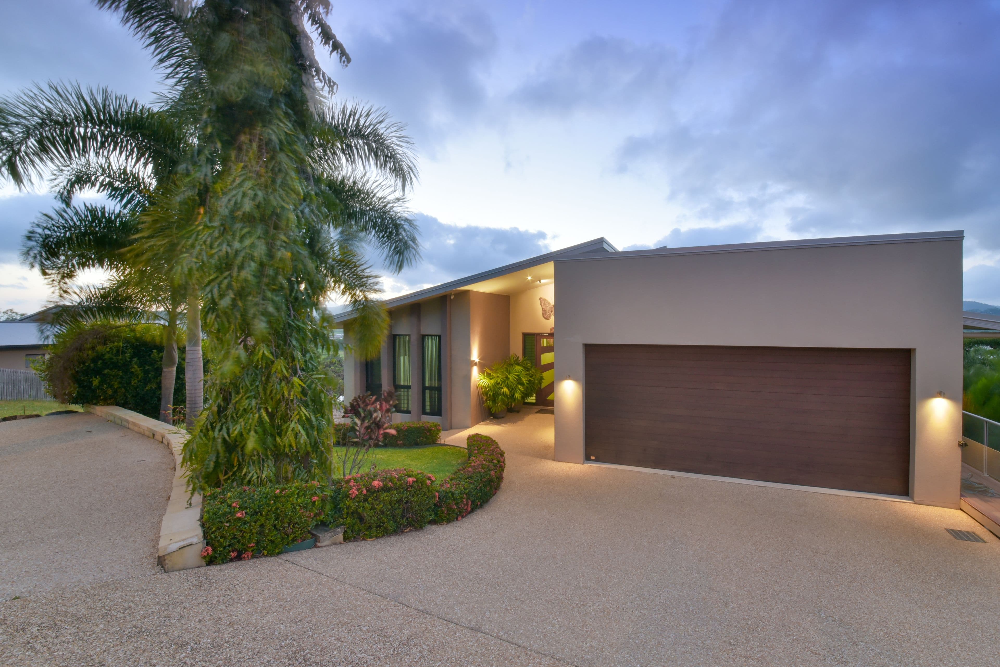12 Whitehaven Crescent, Cannonvale QLD 4802, Cannonvale - Thumbnail 3