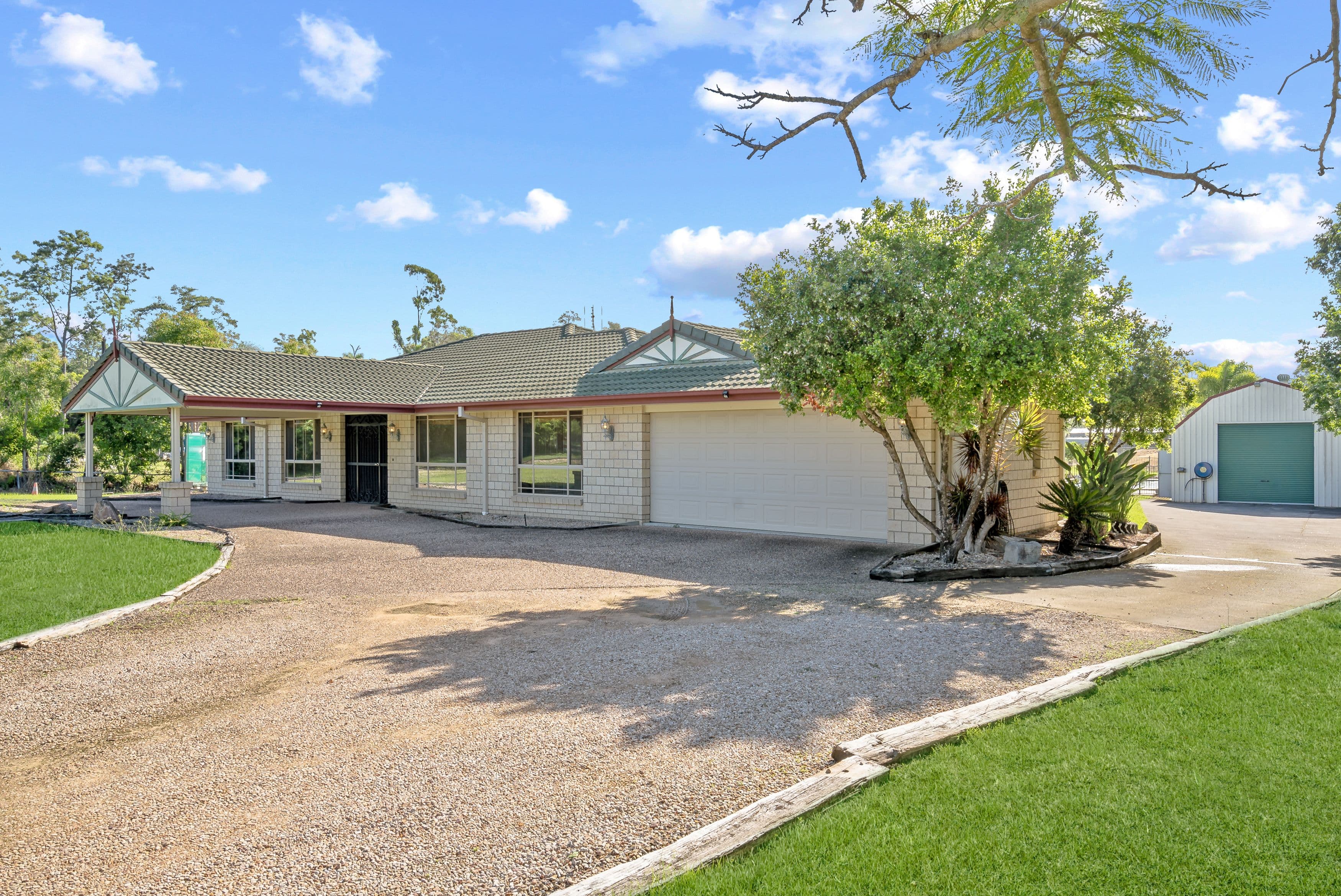 21 Oberon Way, Oxenford QLD 4210, Oxenford - Thumbnail 5