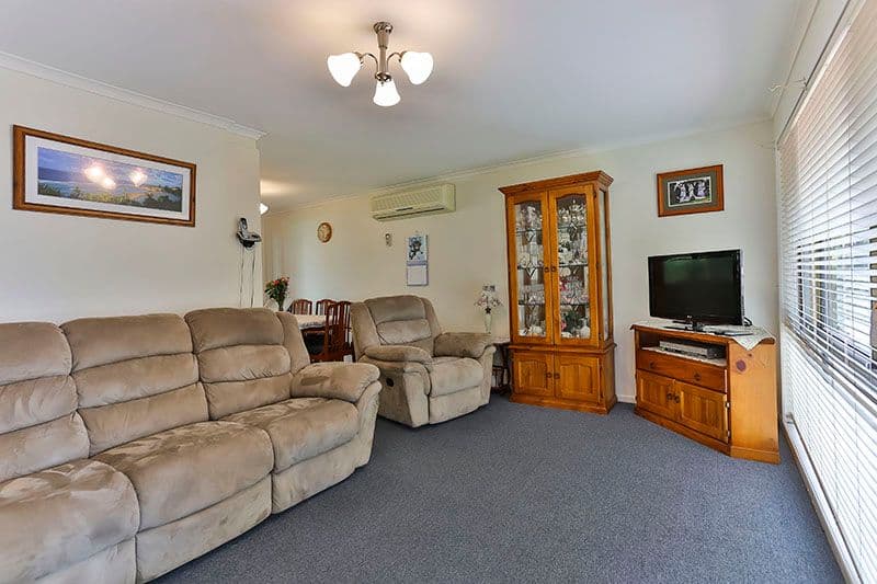 20 Melita Crescent, WILSONTON HEIGHTS QLD 4350, Wilsonton Heights - Thumbnail 2
