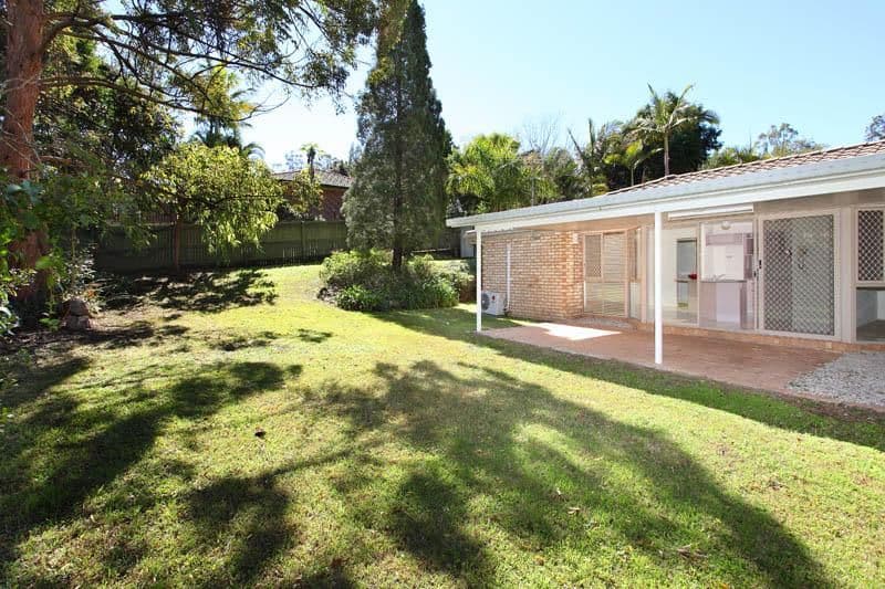 6 Castlewood Close, KENMORE HILLS QLD 4069, Kenmore Hills - Image 1