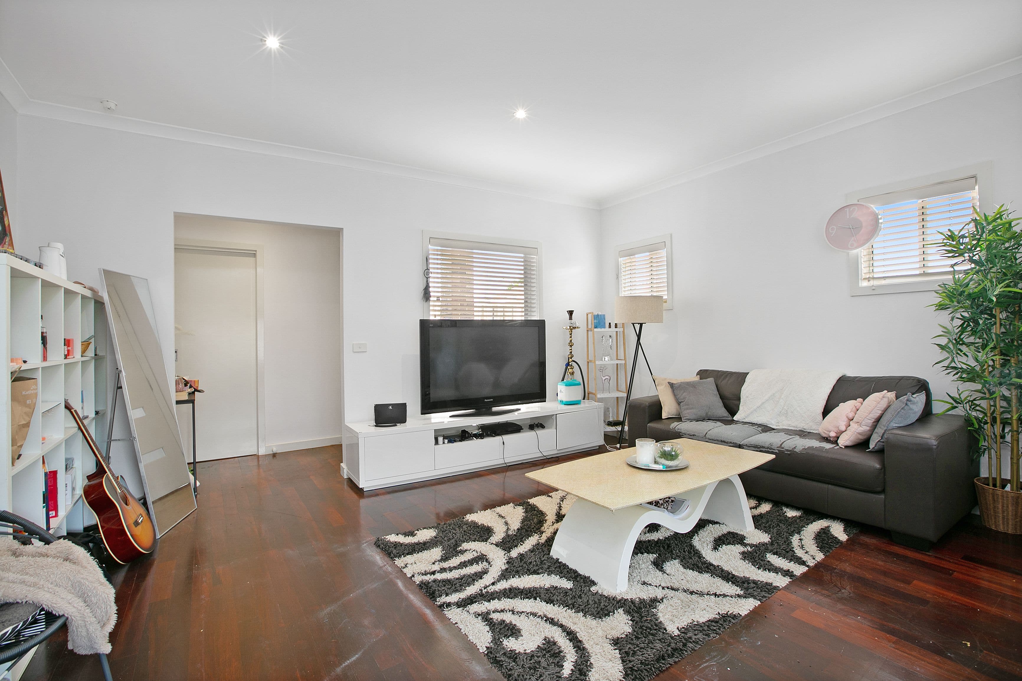 38 Acheron Avenue, Reservoir VIC 3073, Reservoir - Thumbnail 2