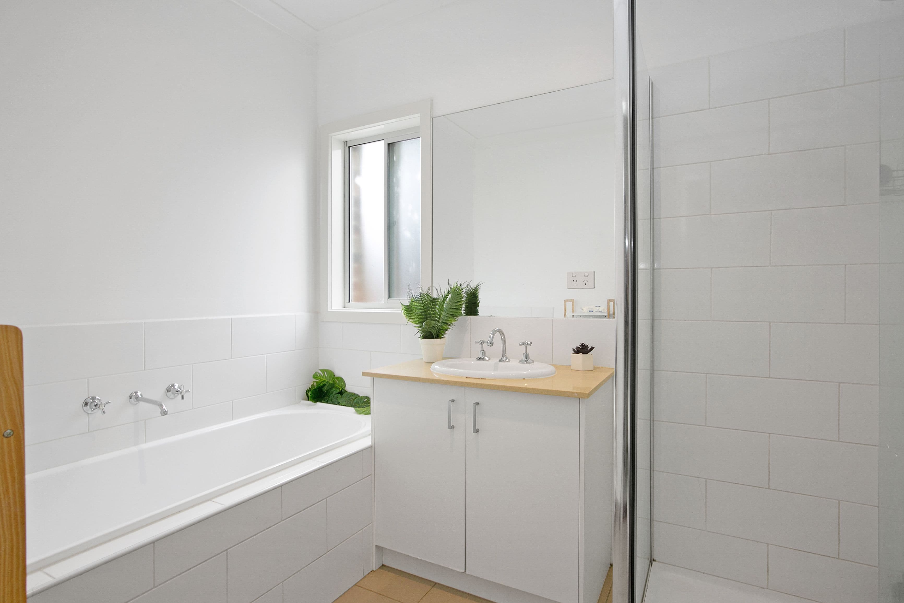 38 Acheron Avenue, Reservoir VIC 3073, Reservoir - Thumbnail 7