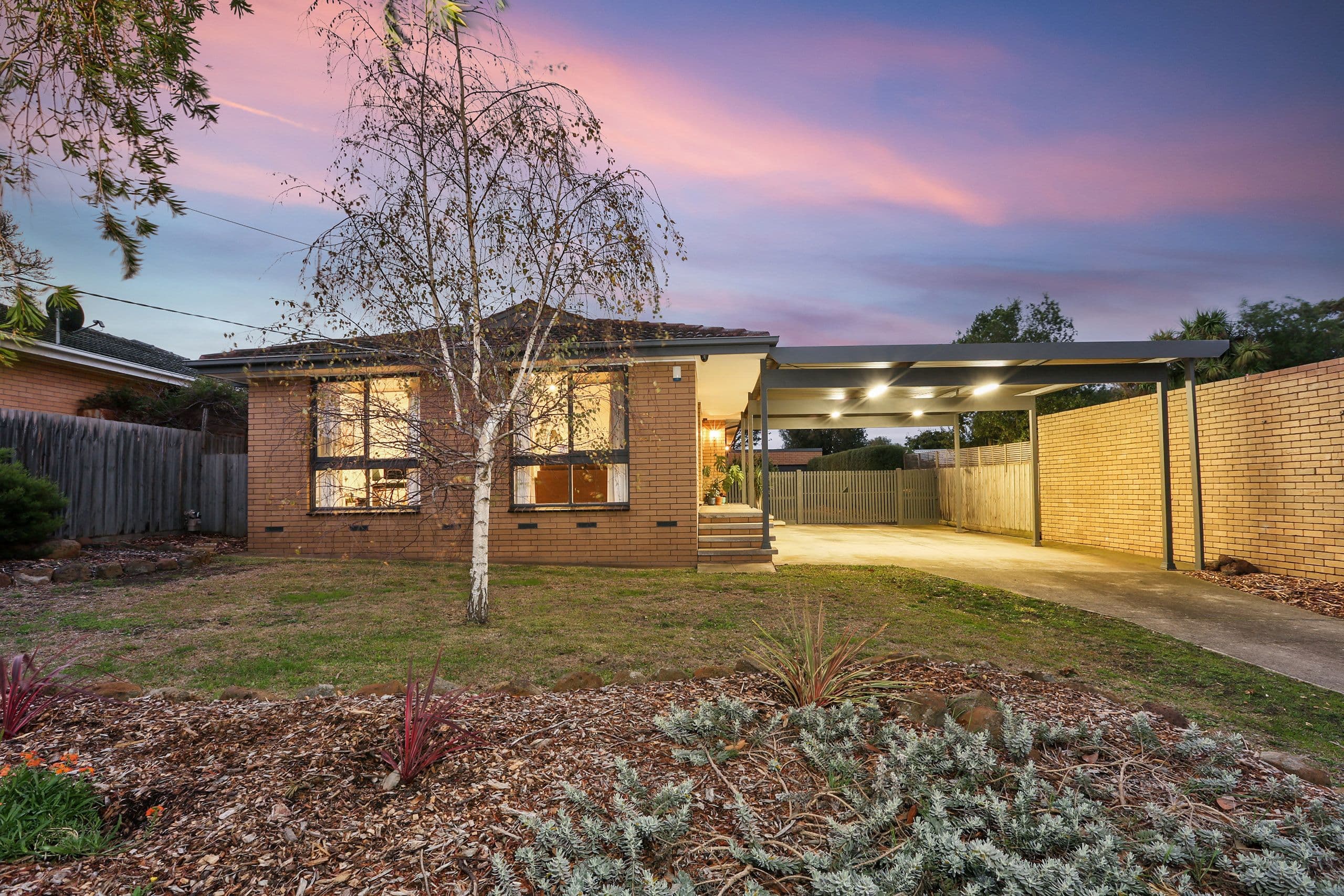 30 Elliott Avenue, Highton VIC 3216, Highton - Thumbnail 2