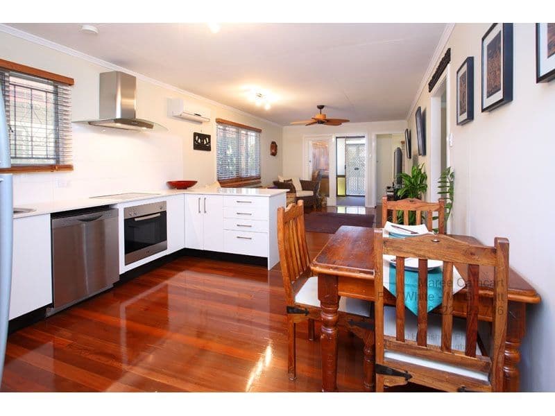 90 Lumley Street, UPPER MOUNT GRAVATT QLD 4122, Upper Mount Gravatt - Thumbnail 3