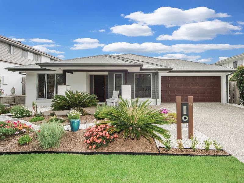 19 Riverbreeze Crescent, Maudsland QLD 4210, Maudsland - Image 1