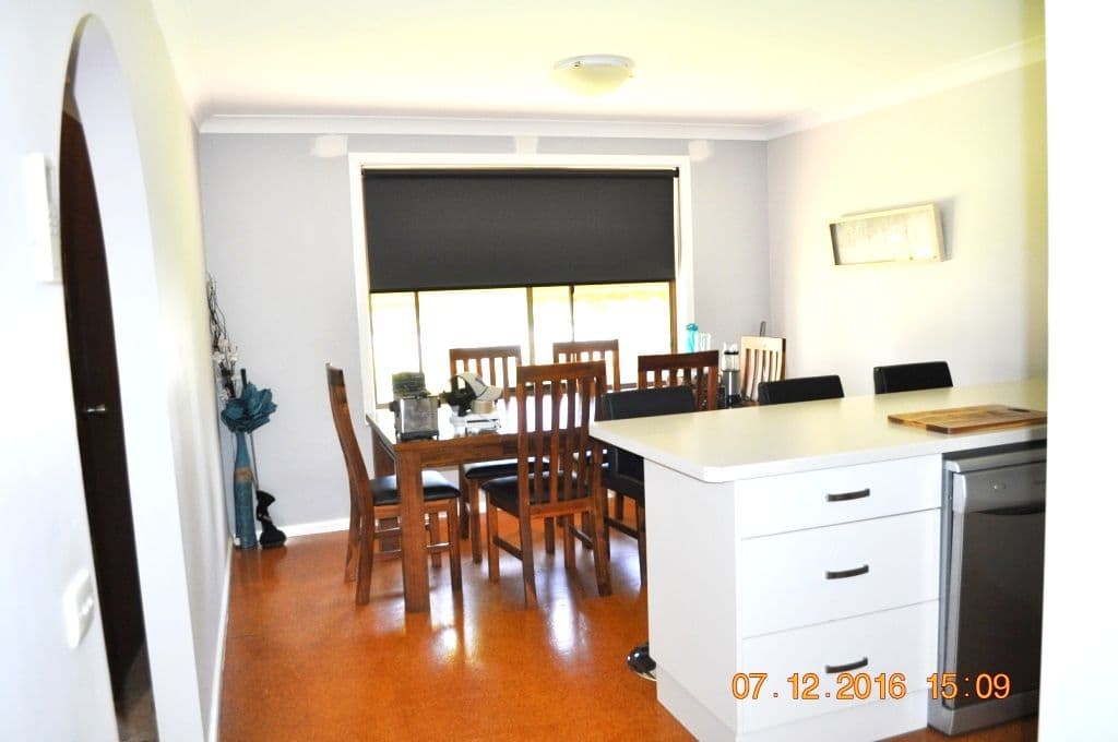 18 Gundagai Road, Cootamundra - Thumbnail 4