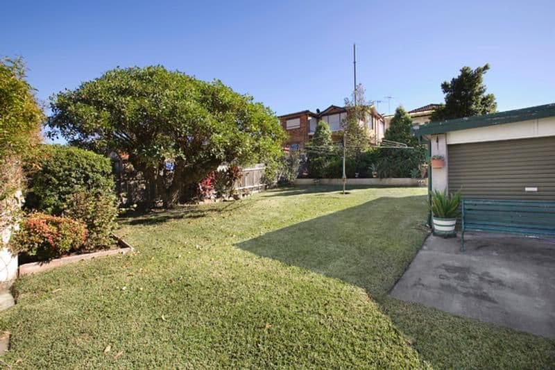 32 Rickard Street, FIVE DOCK NSW 2046, Five Dock - Thumbnail 2