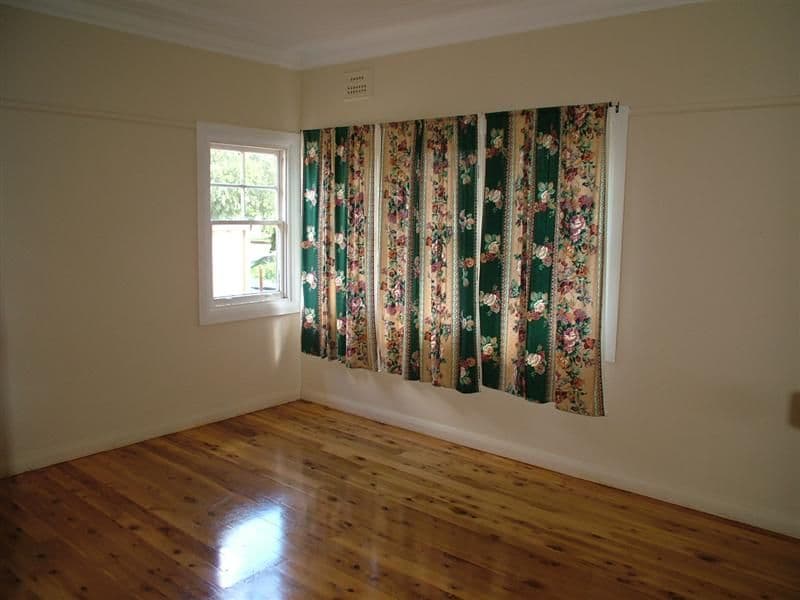 28 Allison Street, DUBBO NSW 2830, Dubbo - Thumbnail 2