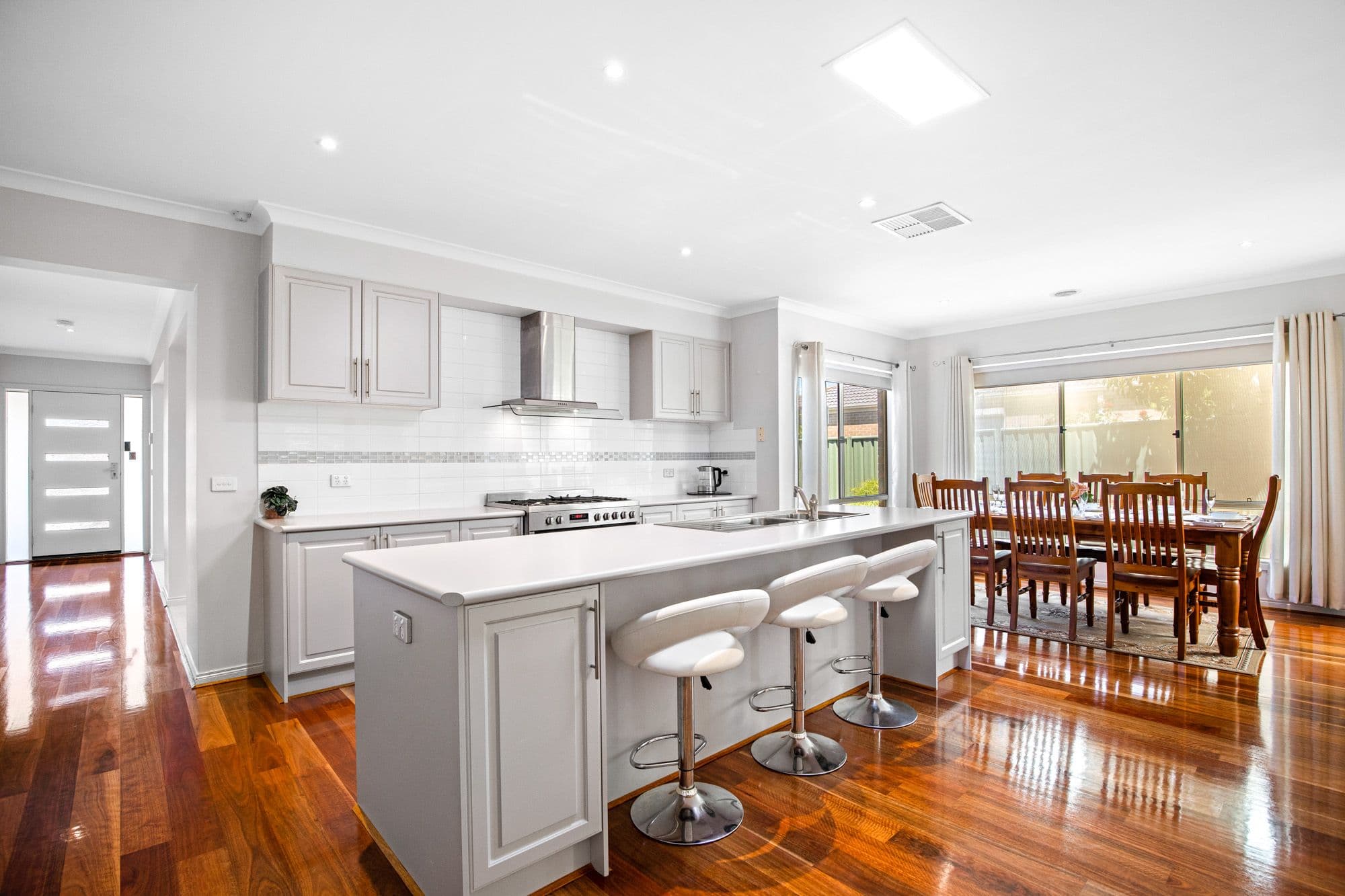 34 Aldridge Road, Wyndham Vale VIC 3024, Wyndham Vale - Thumbnail 2