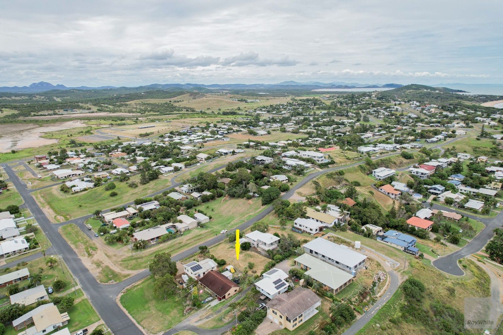 65 Higson Street, Emu Park QLD 4710, Emu Park - Thumbnail 8