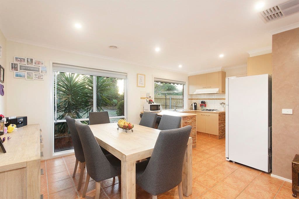 11 Orsett Court, Carrum Downs VIC 3201, Carrum Downs - Thumbnail 6