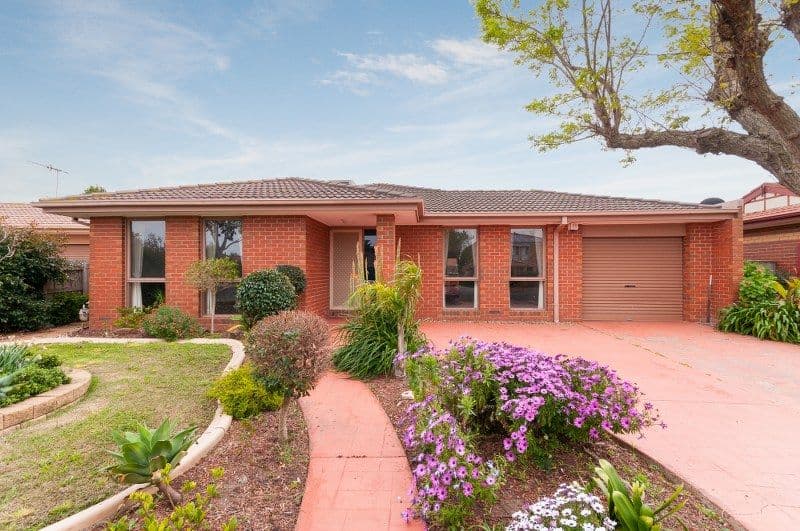 28 Yarcombe Crescent, CRAIGIEBURN VIC 3064, Craigieburn - Image 1