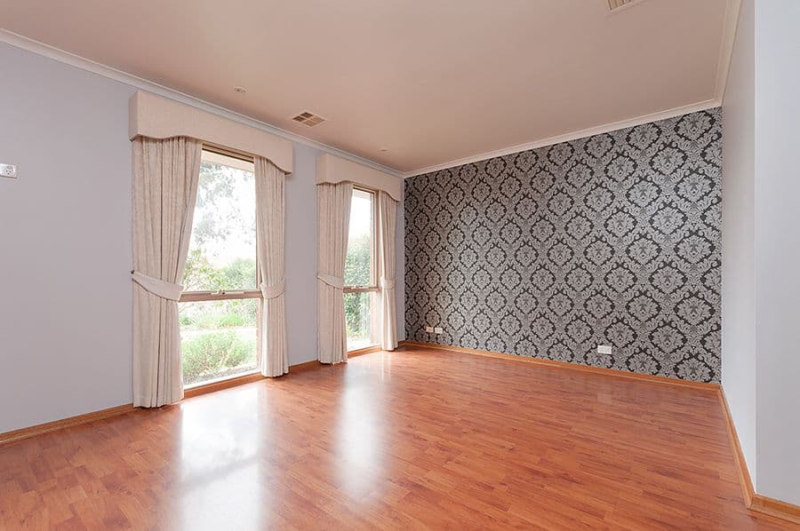 28 Yarcombe Crescent, CRAIGIEBURN VIC 3064, Craigieburn - Thumbnail 4