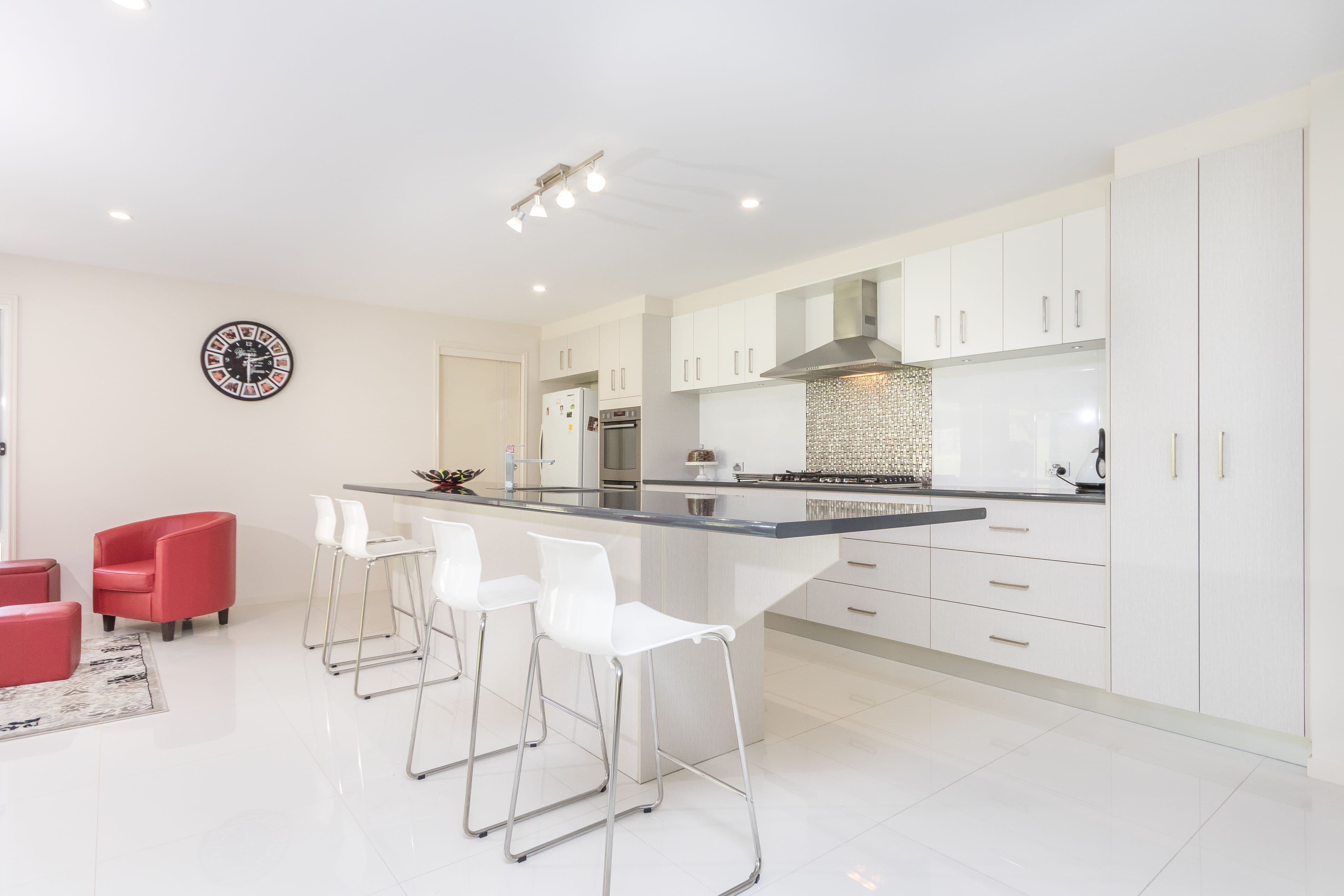 140-142 Alexandra Parade, Wamuran QLD 4512, Wamuran - Thumbnail 2