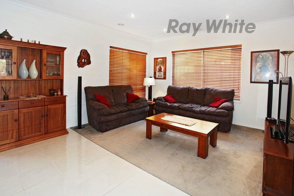 6 Gatria Street, Williams Landing VIC 3027, Williams Landing - Thumbnail 3