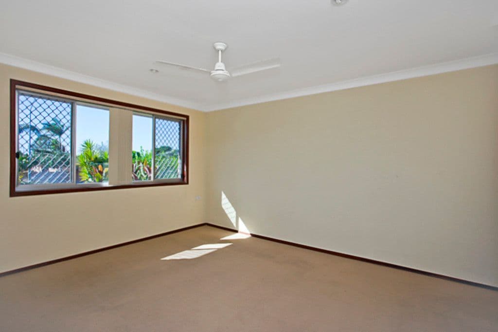 107 Sunshine Boulevard, MERMAID WATERS QLD 4218, Mermaid Waters - Thumbnail 8