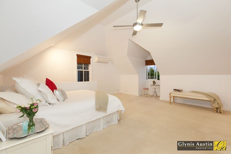 18 Addison Street, RED HILL QLD 4059, Red Hill - Thumbnail 5