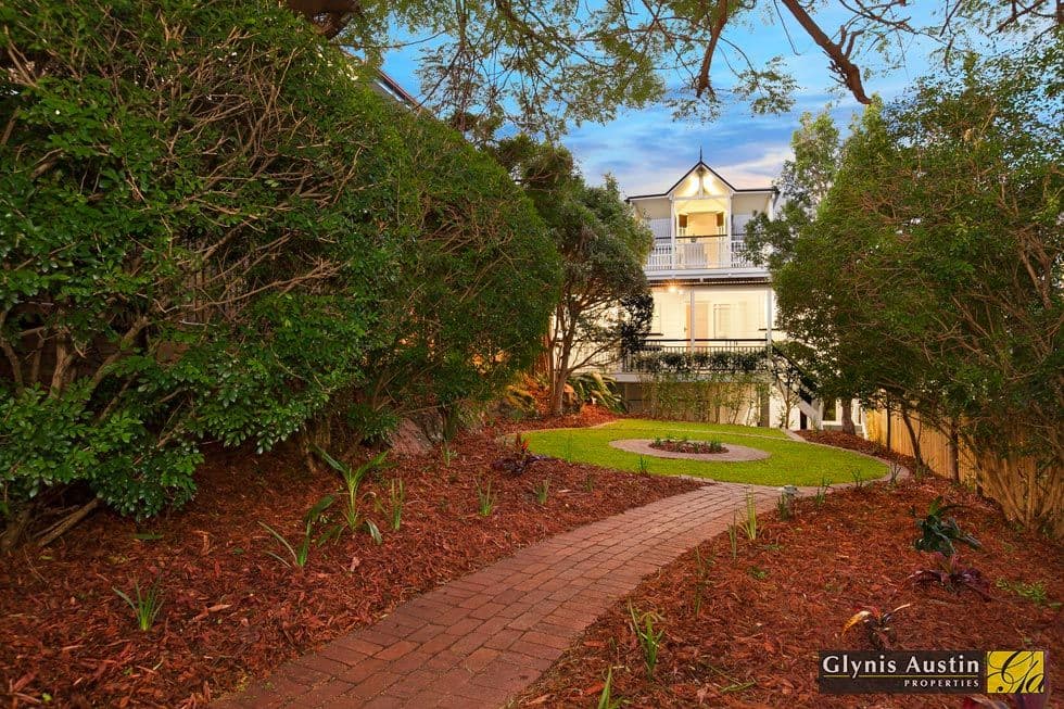 18 Addison Street, RED HILL QLD 4059, Red Hill - Thumbnail 8