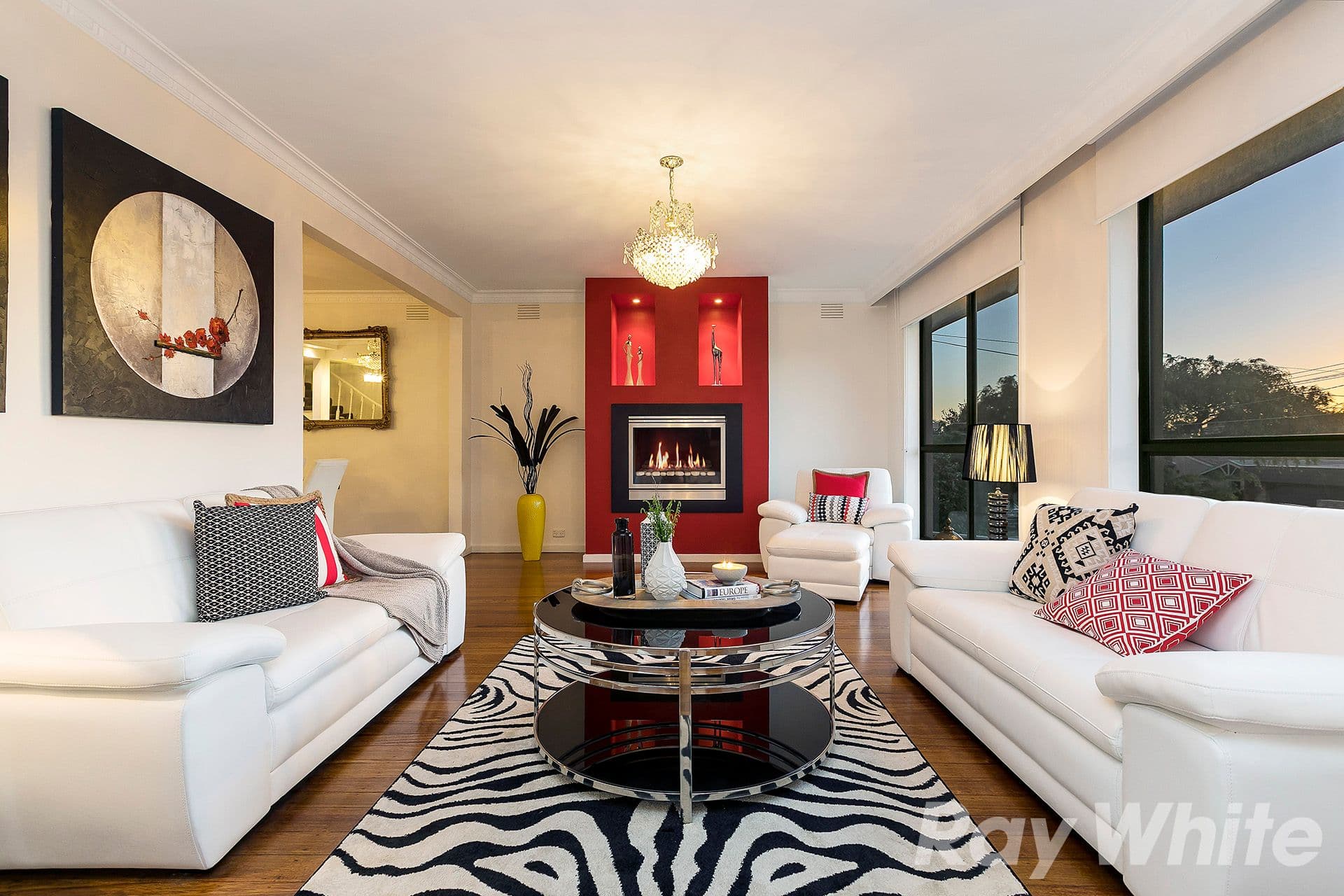 46 Snowdon Drive, Cheltenham VIC 3192, Cheltenham - Thumbnail 2