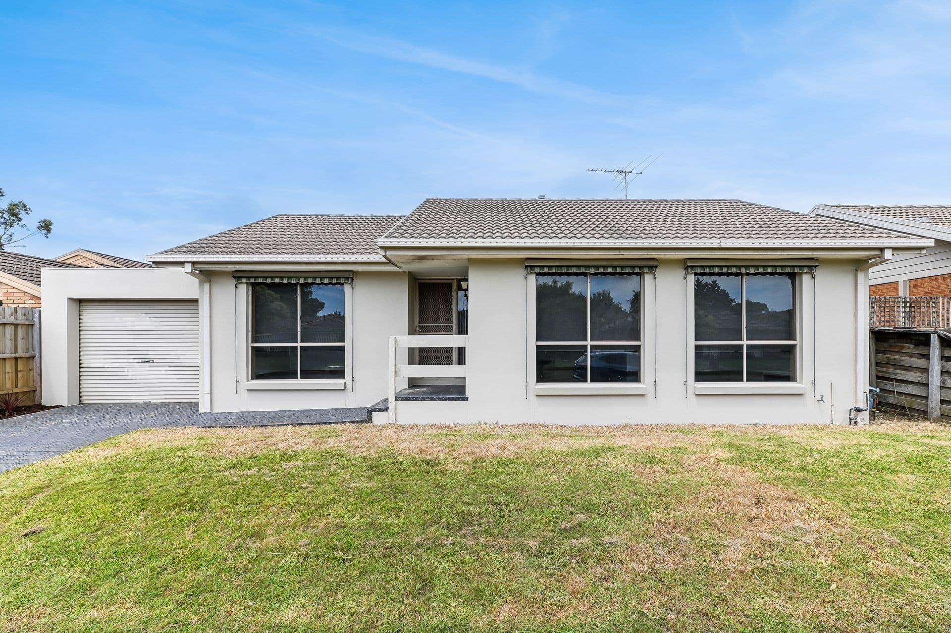 7 Neagle Mews, Berwick VIC 3806, Berwick - Thumbnail 2