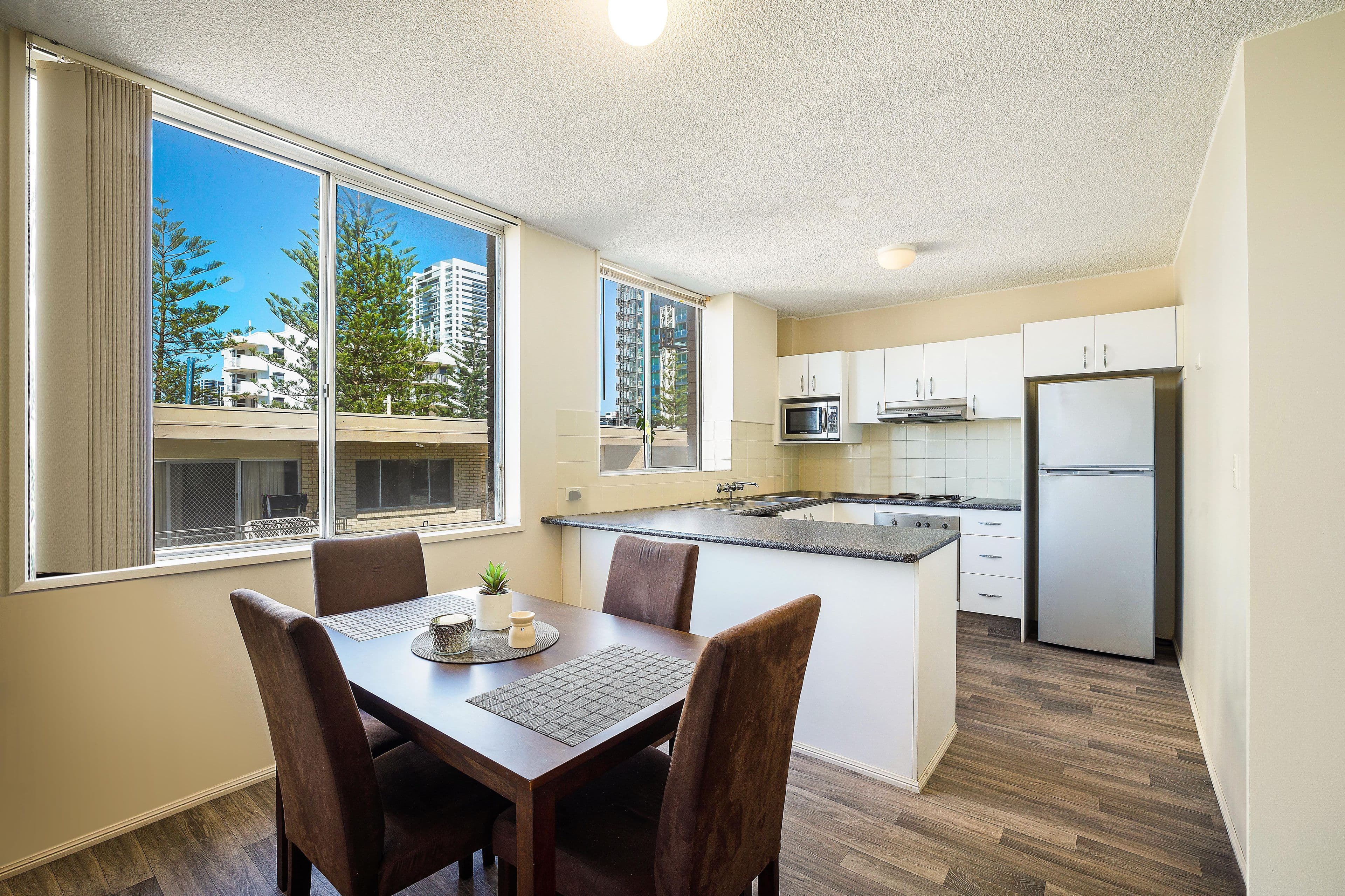 4 Elizabeth Avenue 'Broadbeach Towers', Broadbeach QLD 4218, Broadbeach - Image 1