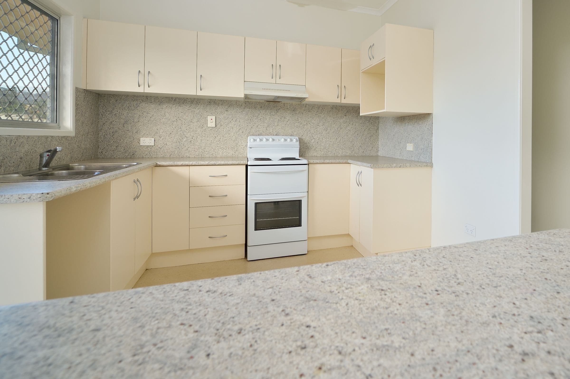 20 Flounder Crescent, Toolooa QLD 4680, Toolooa - Thumbnail 3