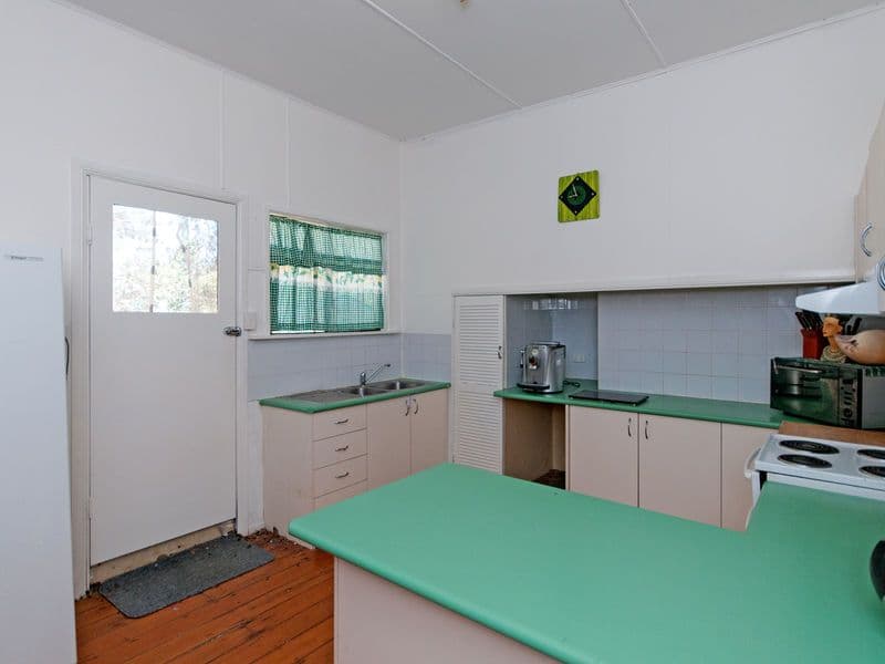 EASTERN HEIGHTS QLD 4305, Eastern Heights - Thumbnail 5