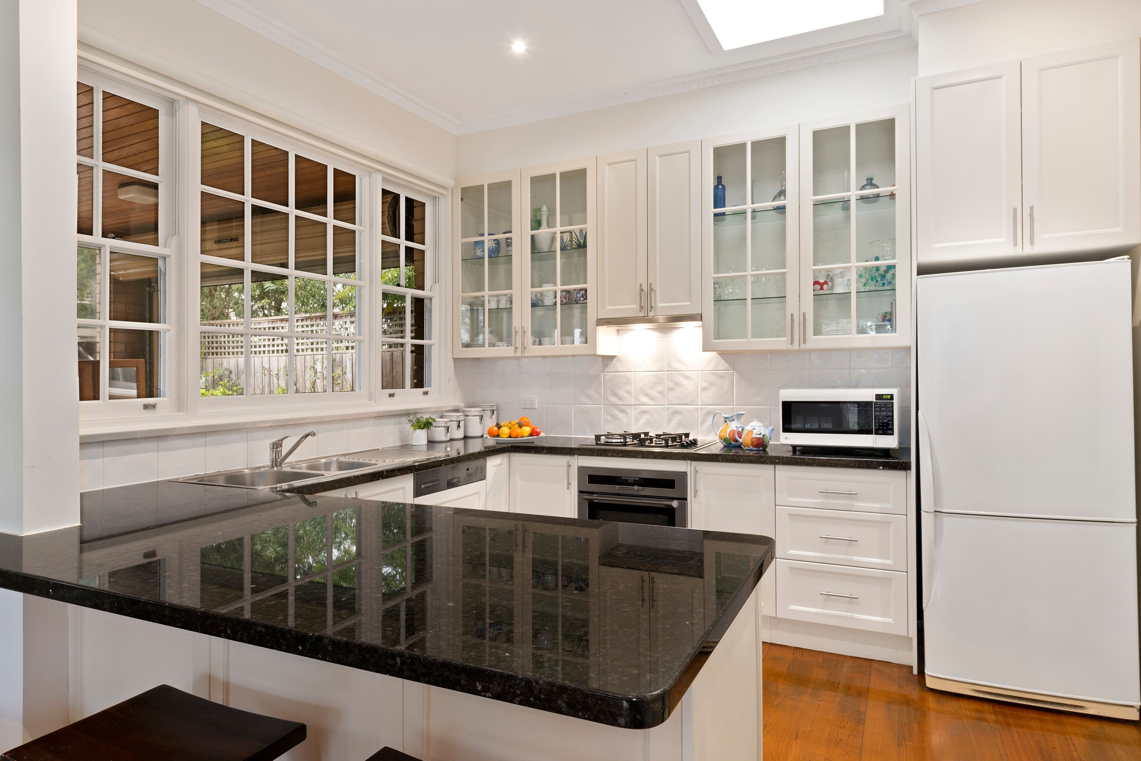 28 Highfield Road, Doncaster East VIC 3109, Doncaster East - Thumbnail 7