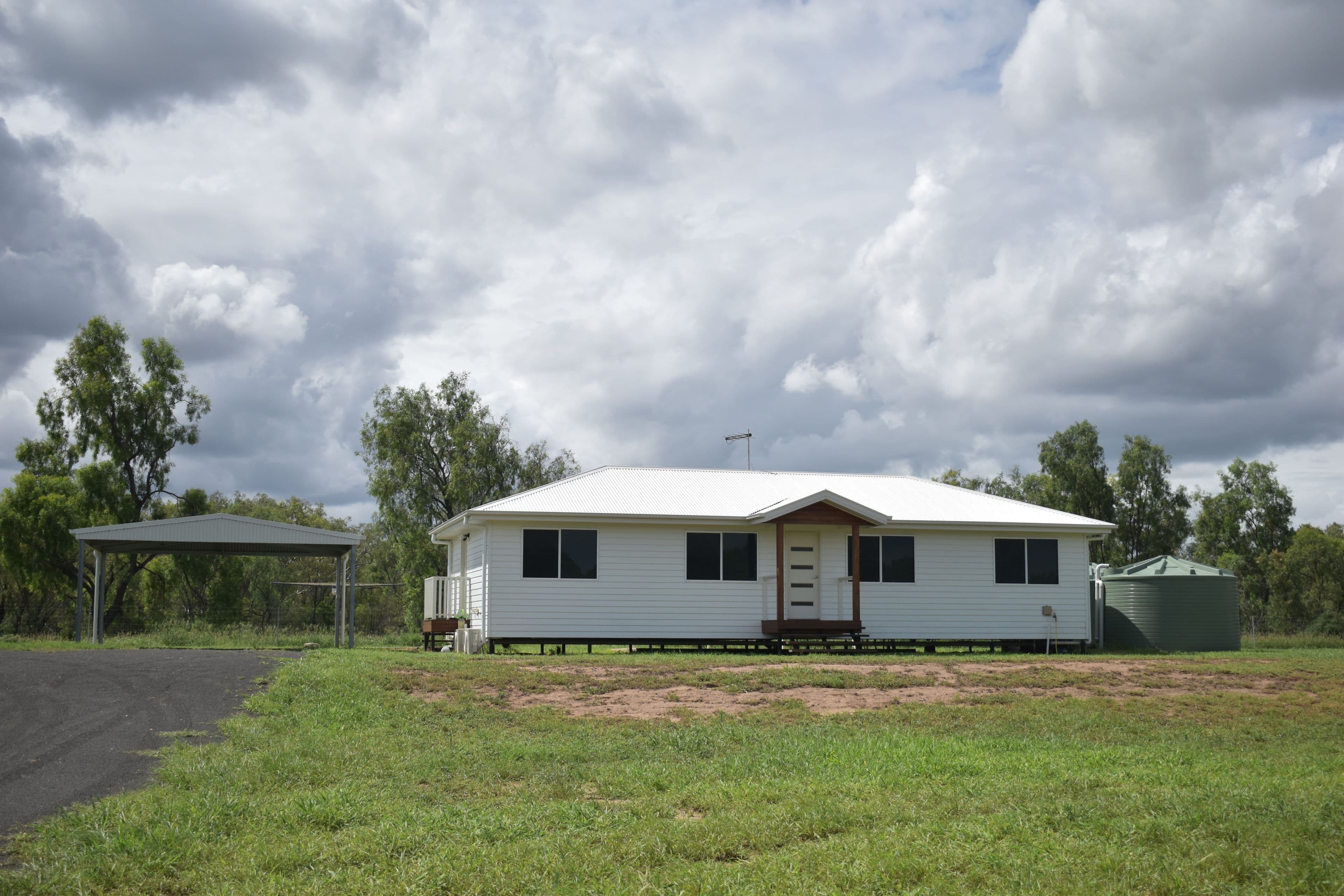 Lot 8 Chudleigh Drive, Emerald QLD 4720, Emerald - Thumbnail 2