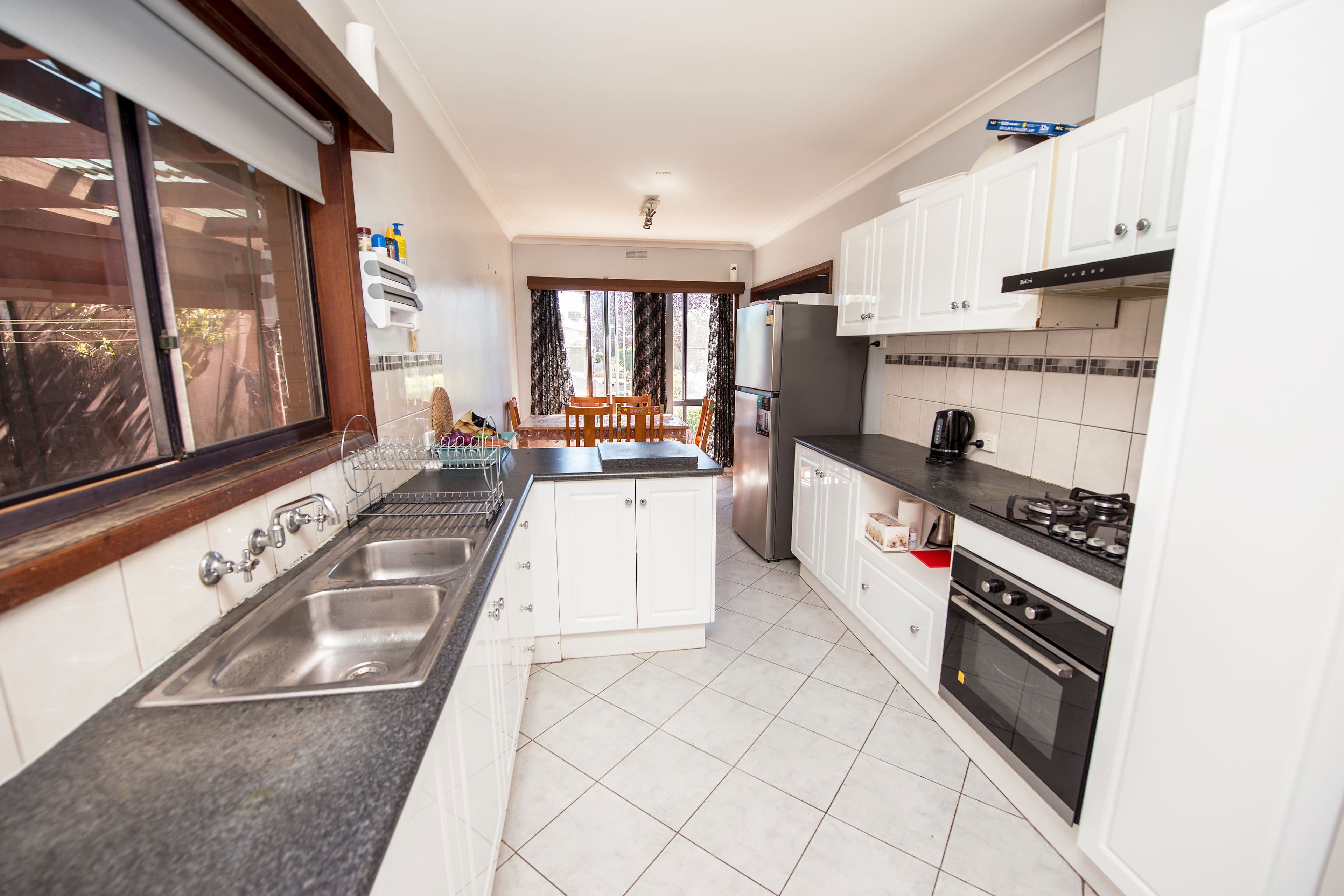 16 Pascoe Street, Swan Hill VIC 3585, Swan Hill - Thumbnail 5