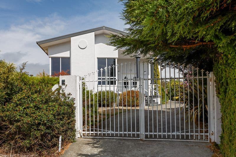 20 Cuthbertson Place, LENAH VALLEY TAS 7008, Lenah Valley - Thumbnail 2