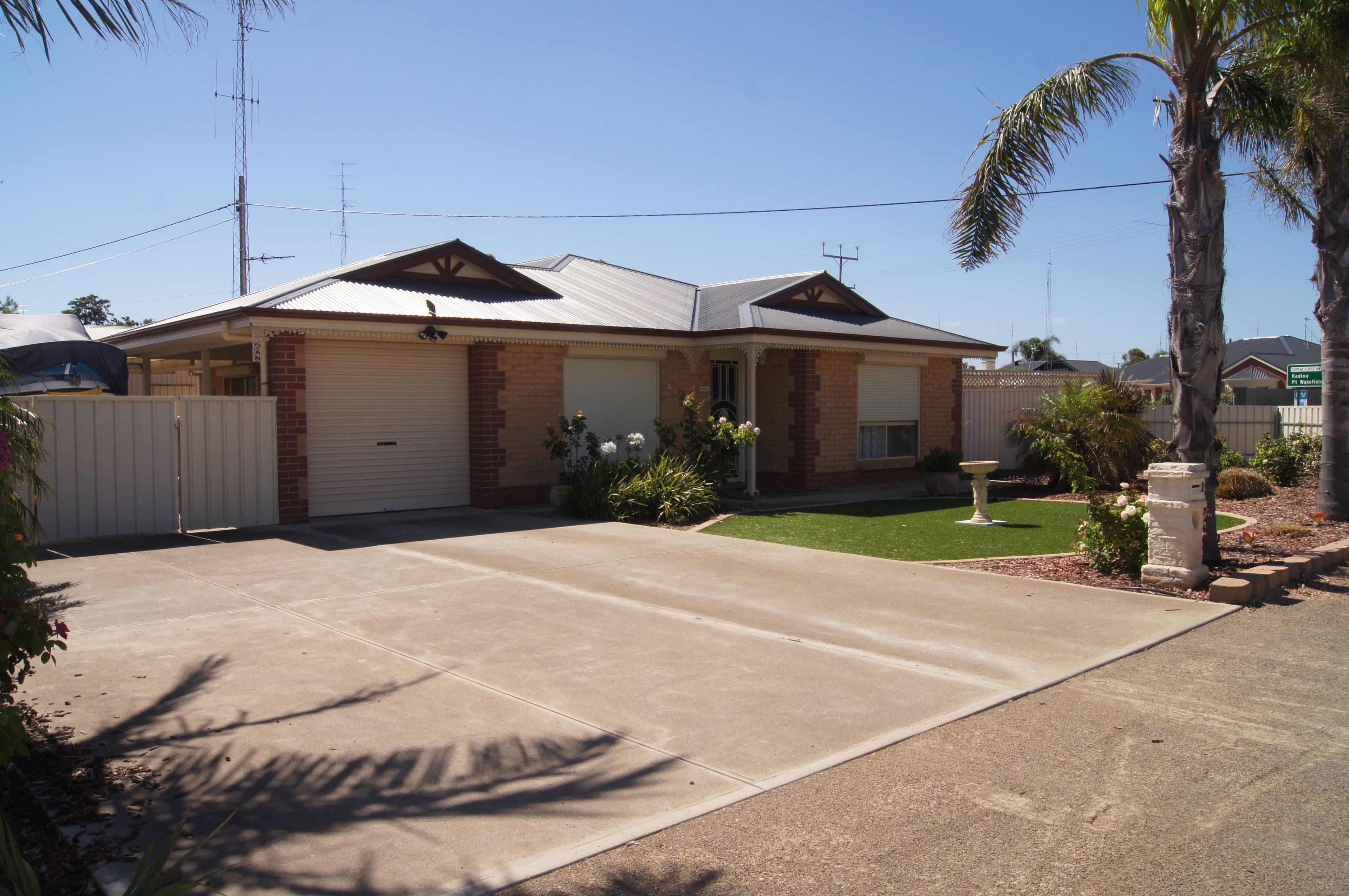 1 East Terrace, Wallaroo SA 5556, Wallaroo - Thumbnail 2