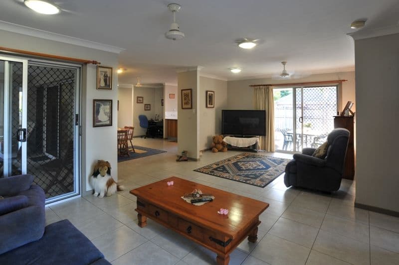 14 Wills Court, CANNONVALE QLD 4802, Cannonvale - Thumbnail 4