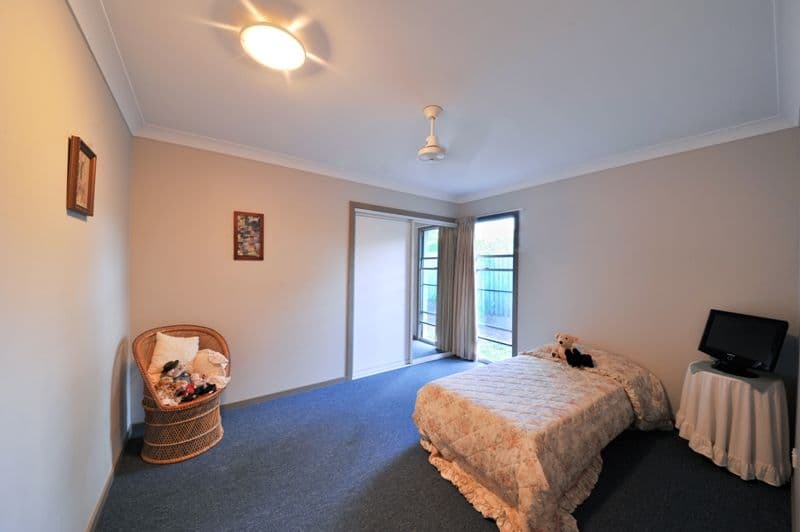 14 Wills Court, CANNONVALE QLD 4802, Cannonvale - Thumbnail 7