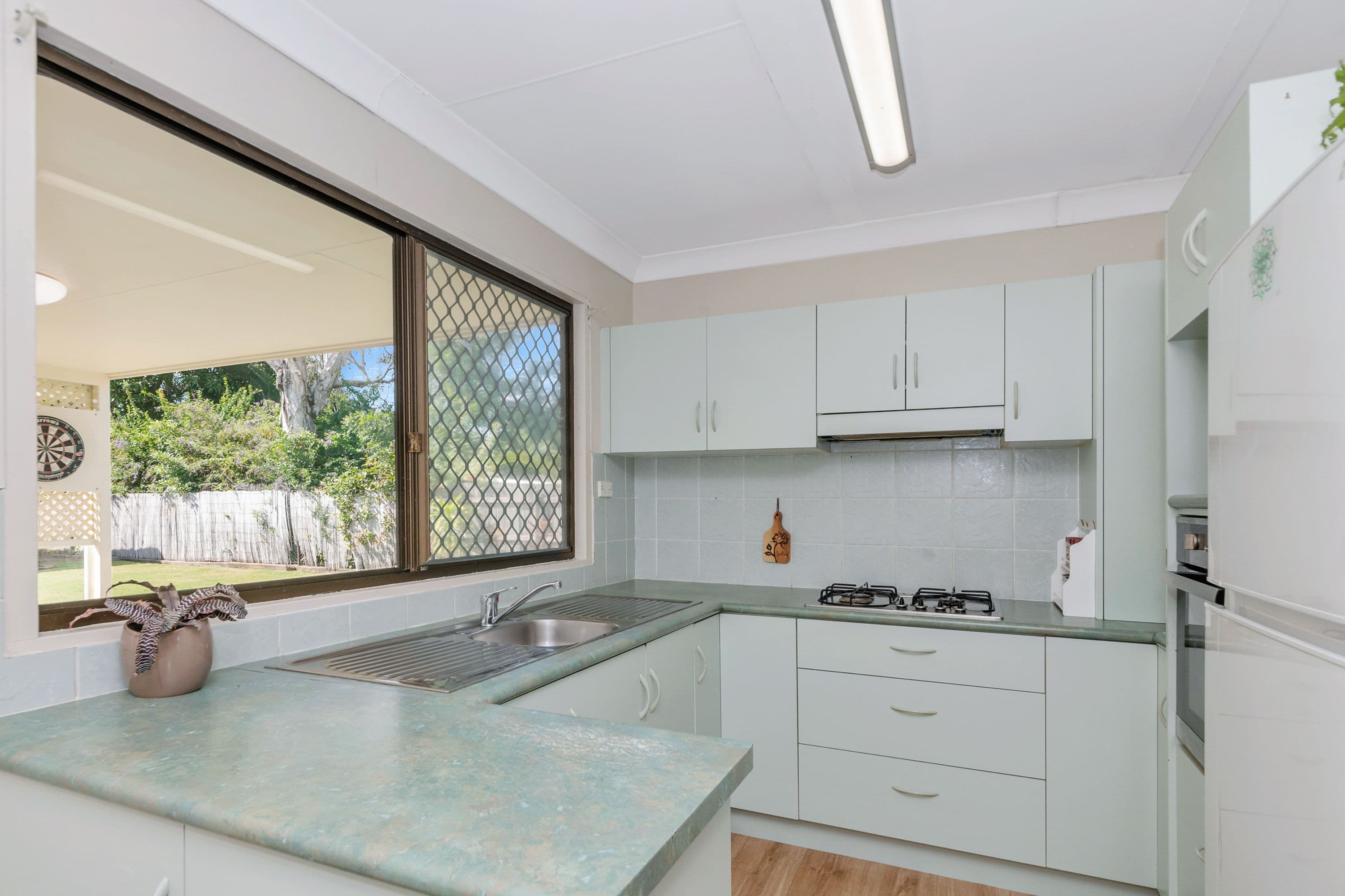 1418 Riverway Drive, Kelso QLD 4815, Kelso - Thumbnail 4