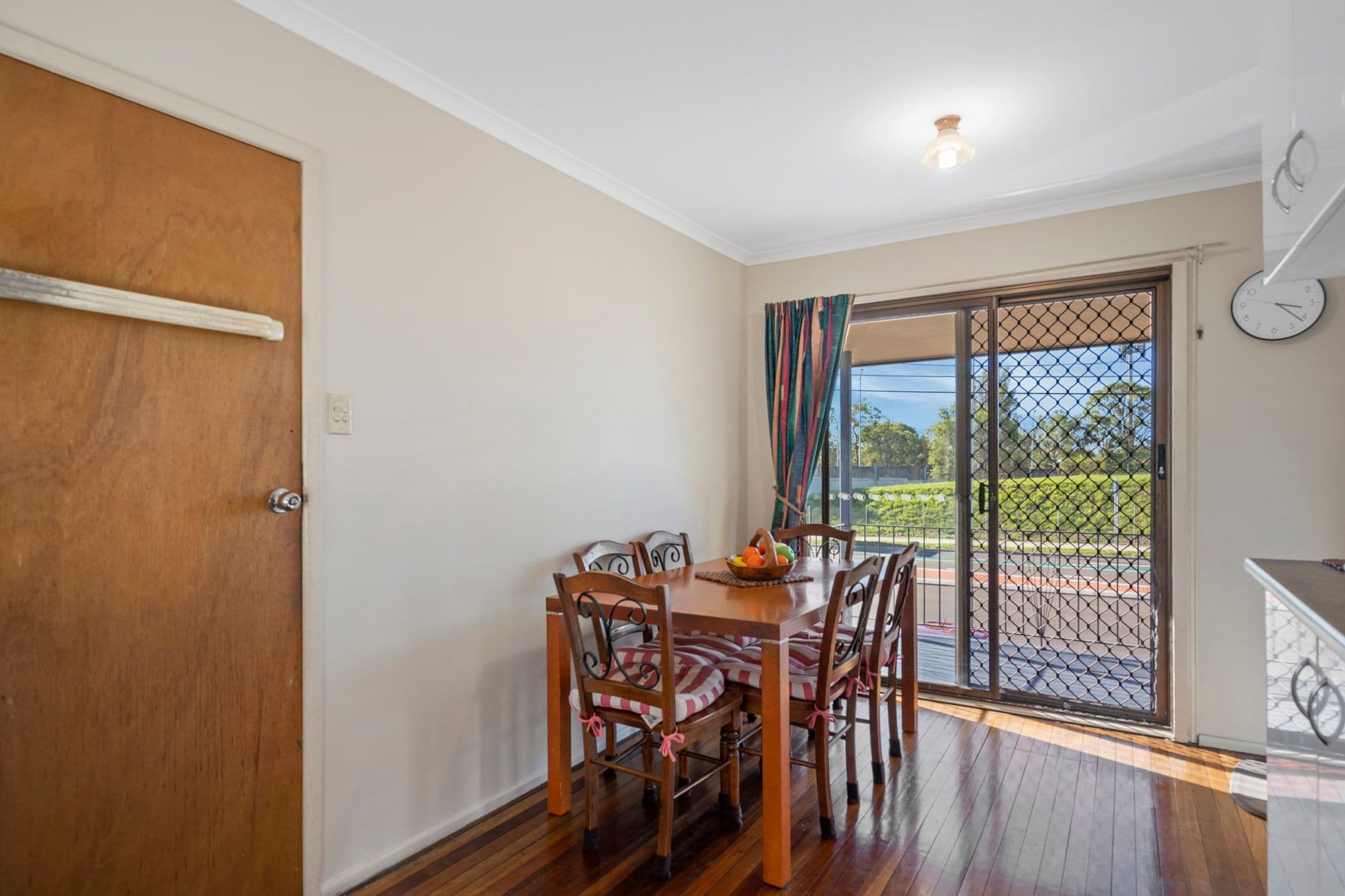 13 Station Road, Loganlea QLD 4131, Loganlea - Thumbnail 4