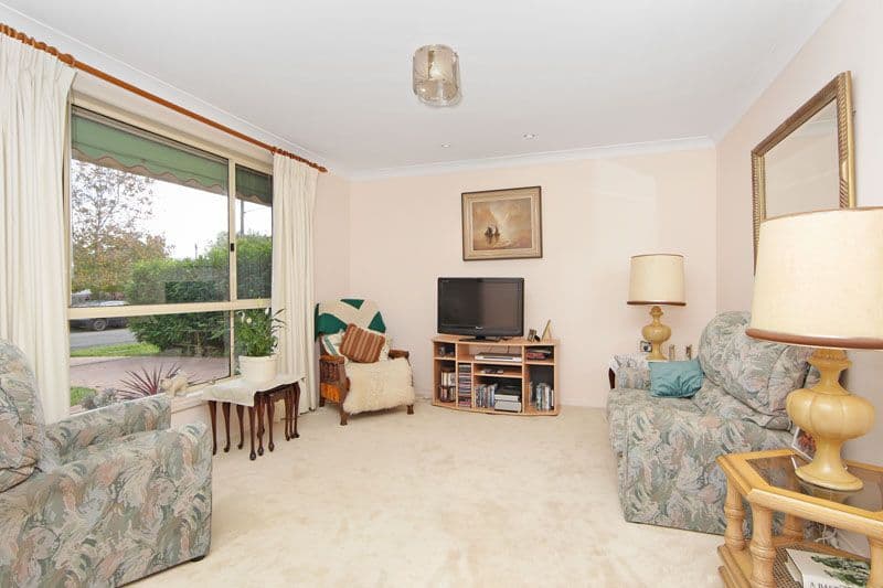 4 Moorlan Avenue, KILLARNEY VALE NSW 2261, Killarney Vale - Thumbnail 3