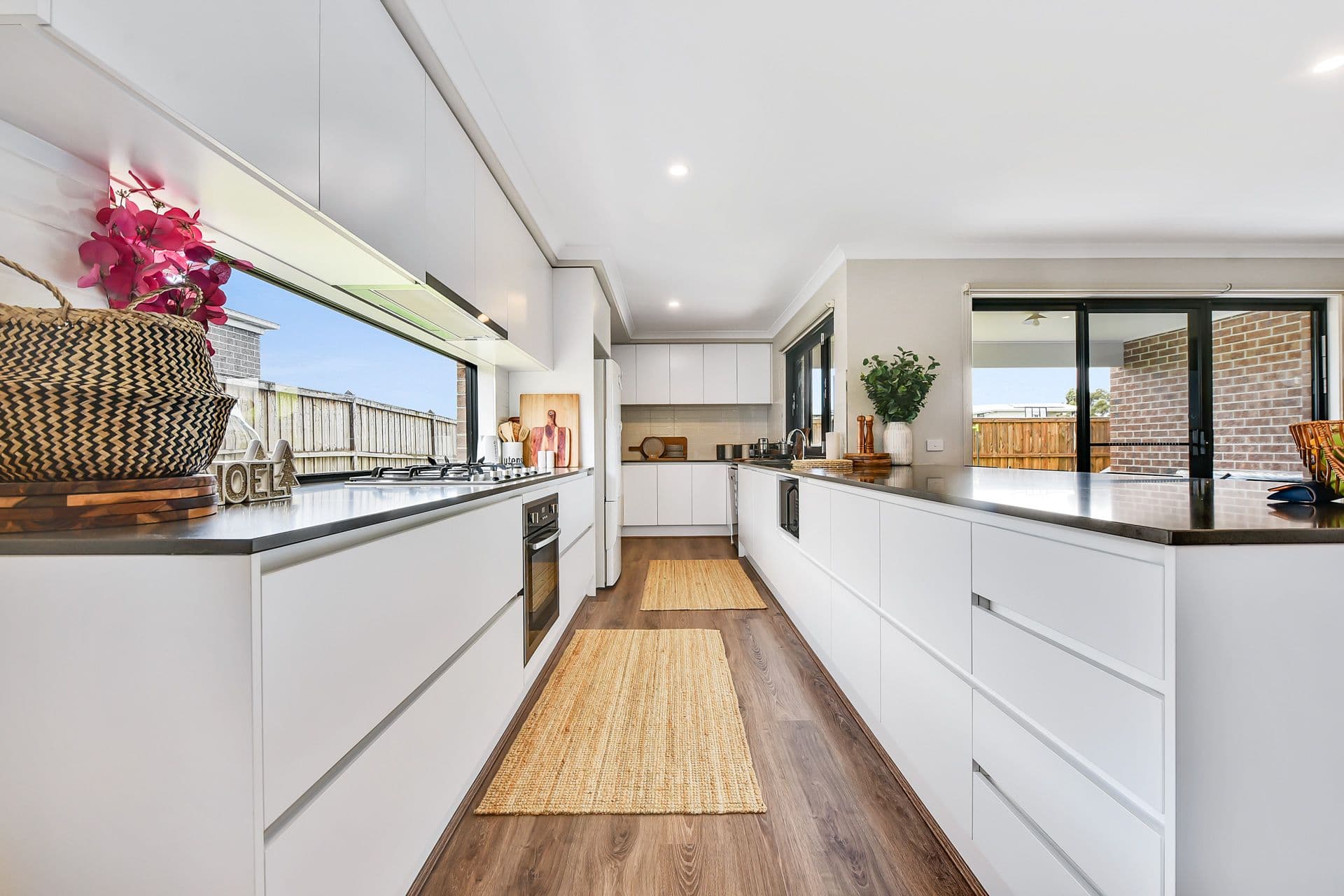 8 Pebblestone Circuit, Clyde North VIC 3978, Clyde North - Thumbnail 7