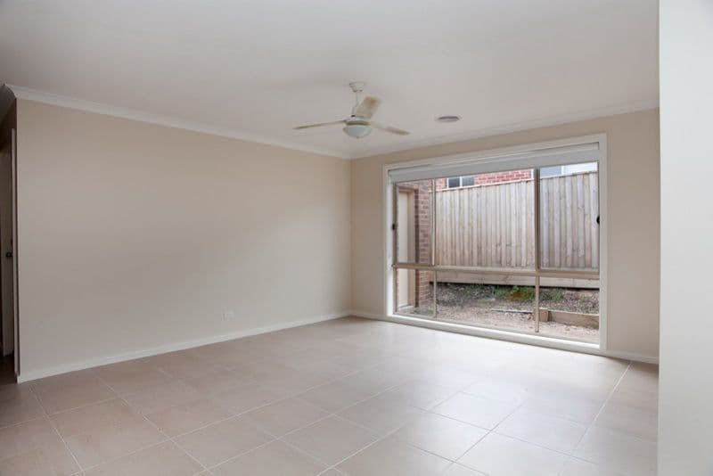 10 Sunningdale Road, DOREEN VIC 3754, Doreen - Thumbnail 8