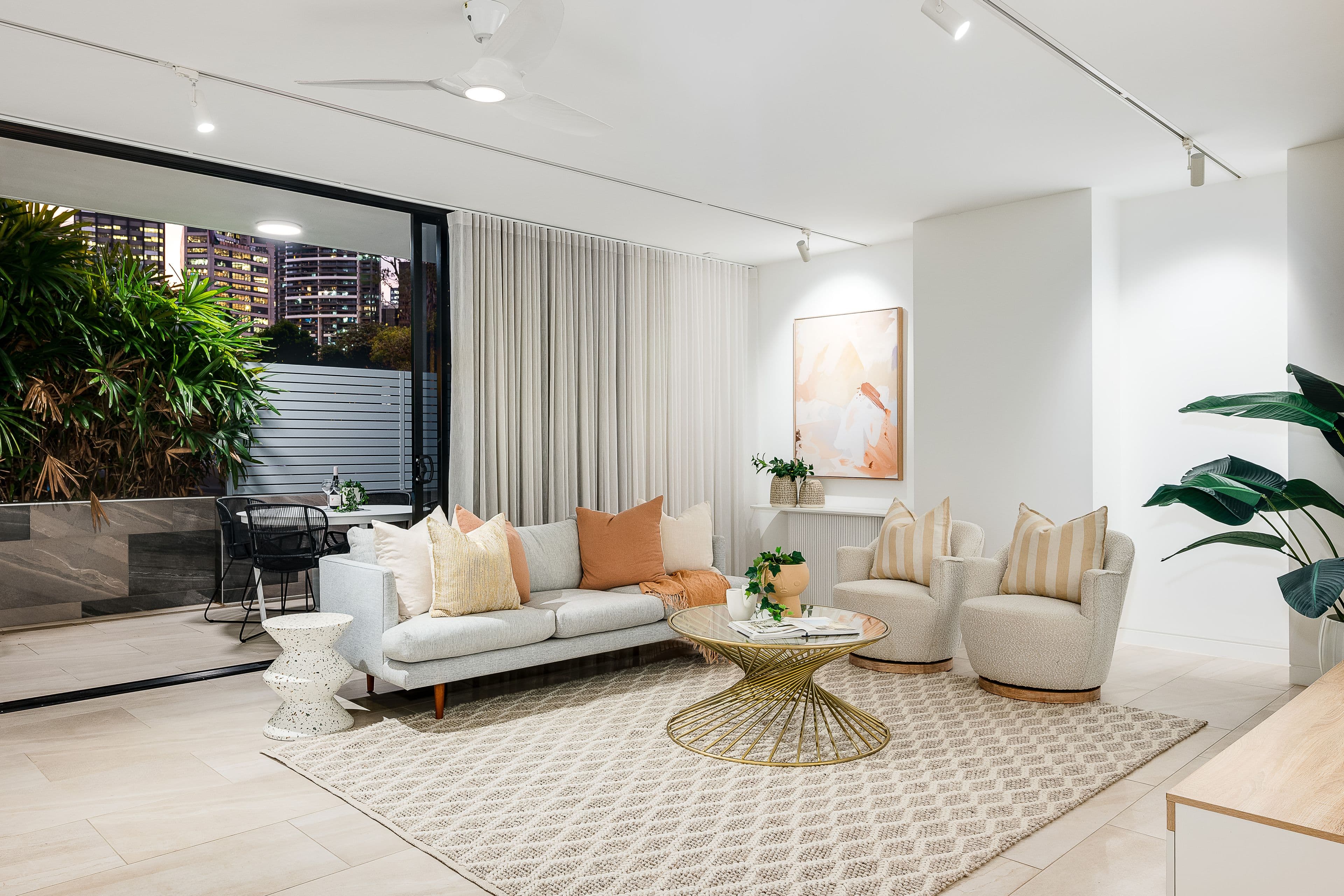 24 Annie Street, Kangaroo Point QLD 4169, Kangaroo Point - Thumbnail 2