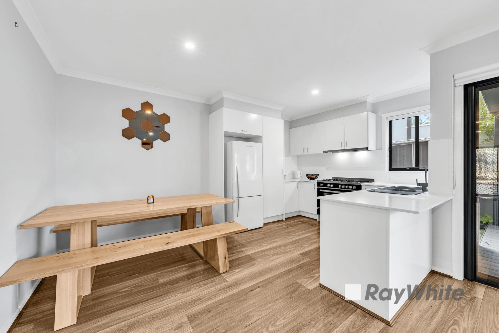 54 Innes Court, Berwick VIC 3806, Berwick - Thumbnail 6