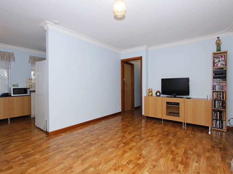 18 Maidstone Way, MORLEY WA 6062, Morley - Thumbnail 4