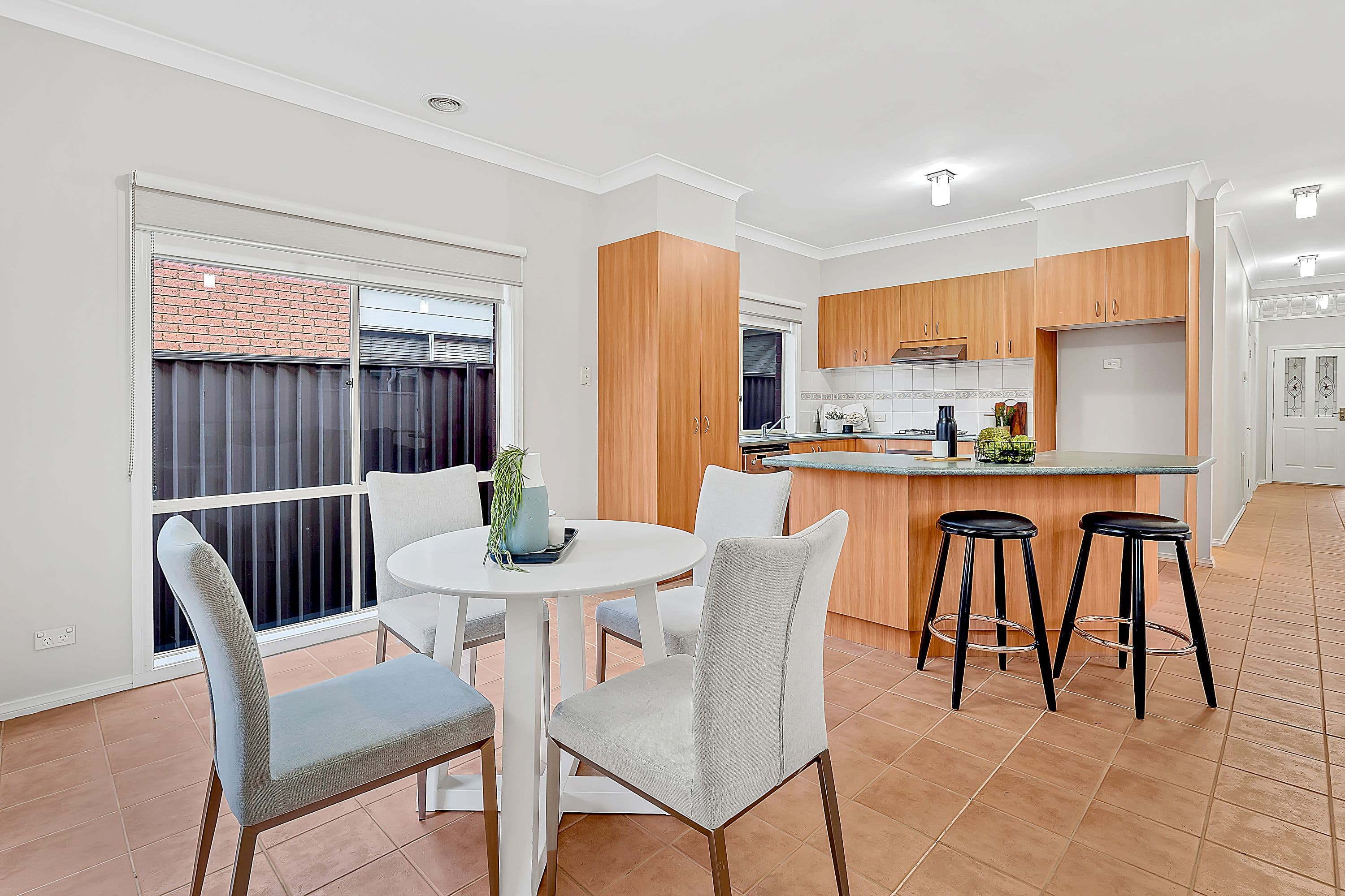 16 Goulburn Way, Craigieburn VIC 3064, Craigieburn - Thumbnail 4