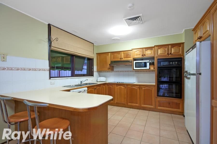 8 Brucedale Drive, BAULKHAM HILLS NSW 2153, Baulkham Hills - Thumbnail 5