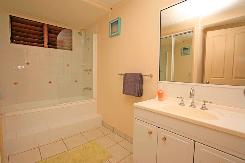 42 Carr Street, HERMIT PARK QLD 4812, Hermit Park - Thumbnail 5