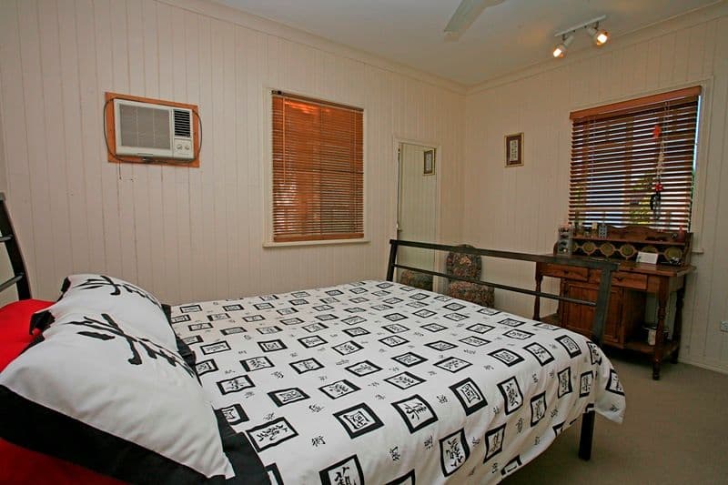 42 Carr Street, HERMIT PARK QLD 4812, Hermit Park - Thumbnail 7