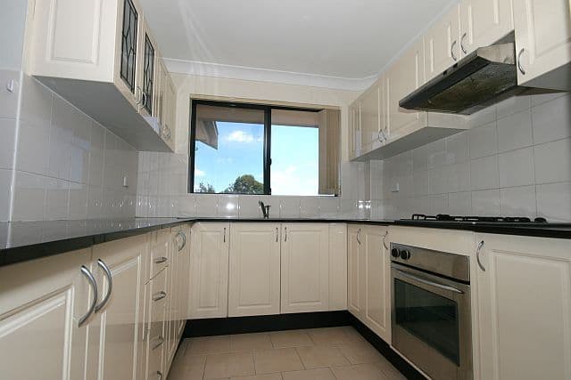 21 Weigand Avenue, BANKSTOWN NSW 2200, Bankstown - Thumbnail 6