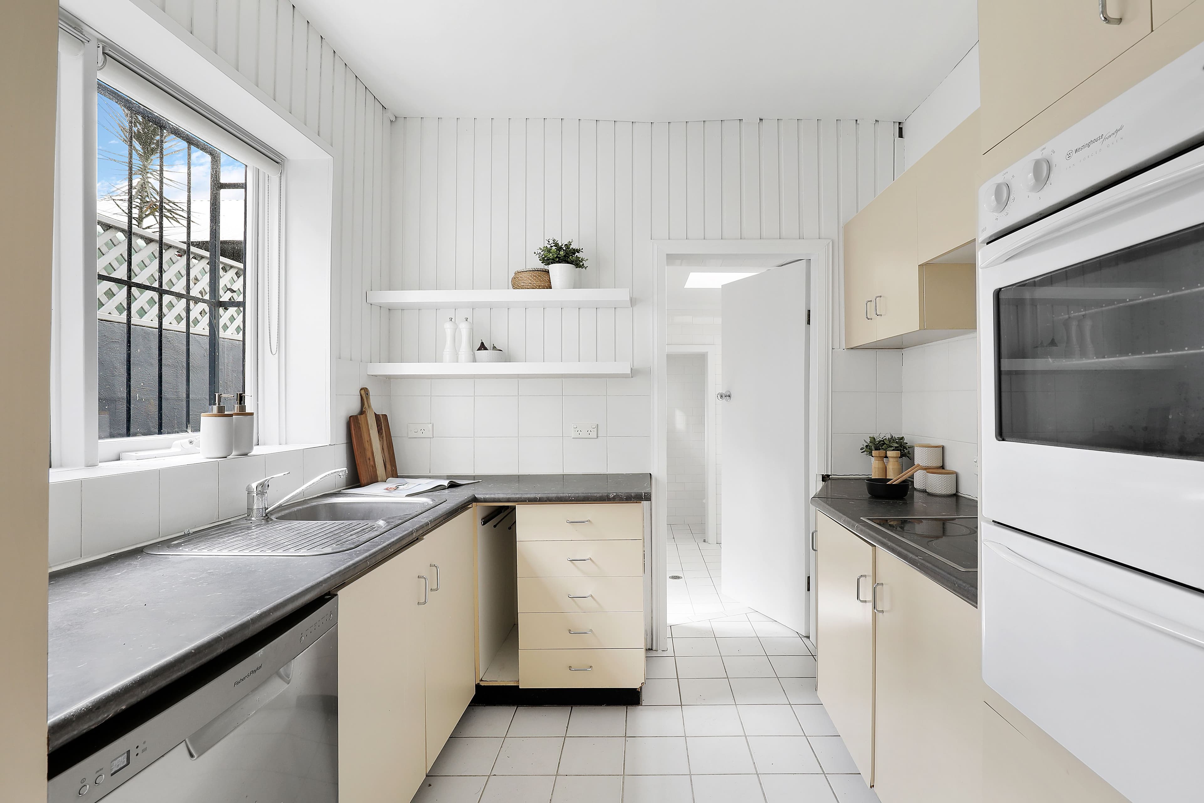 6 Lyndhurst Street, Glebe - Thumbnail 6