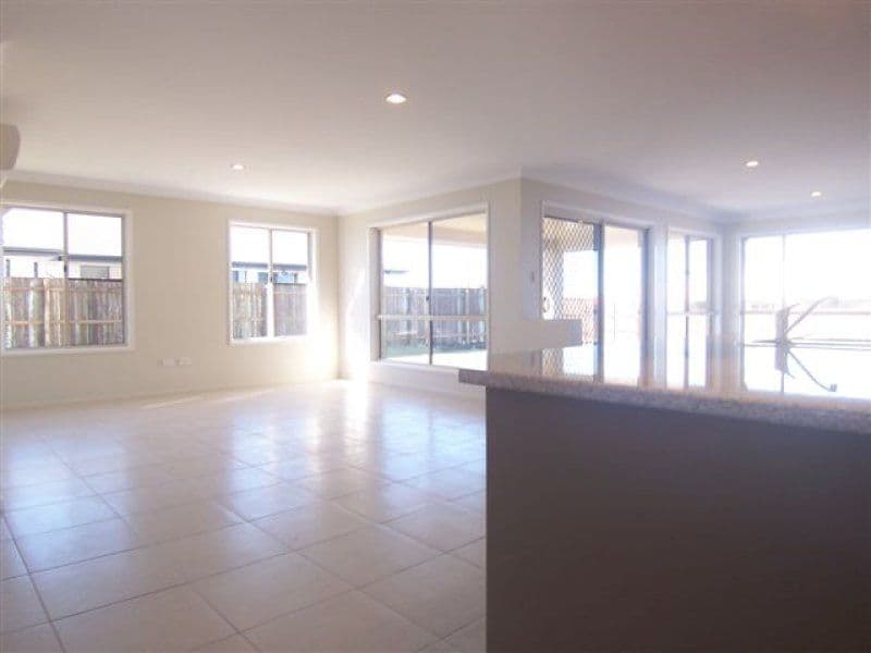8 Bunkers Hill School Road, WESTBROOK QLD 4350, Westbrook - Thumbnail 3